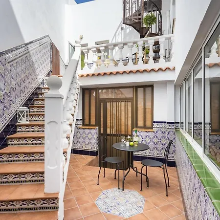 דירה Home2book Charming House & Jacuzzi *